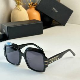 Picture of Dior Sunglasses _SKUfw54058619fw